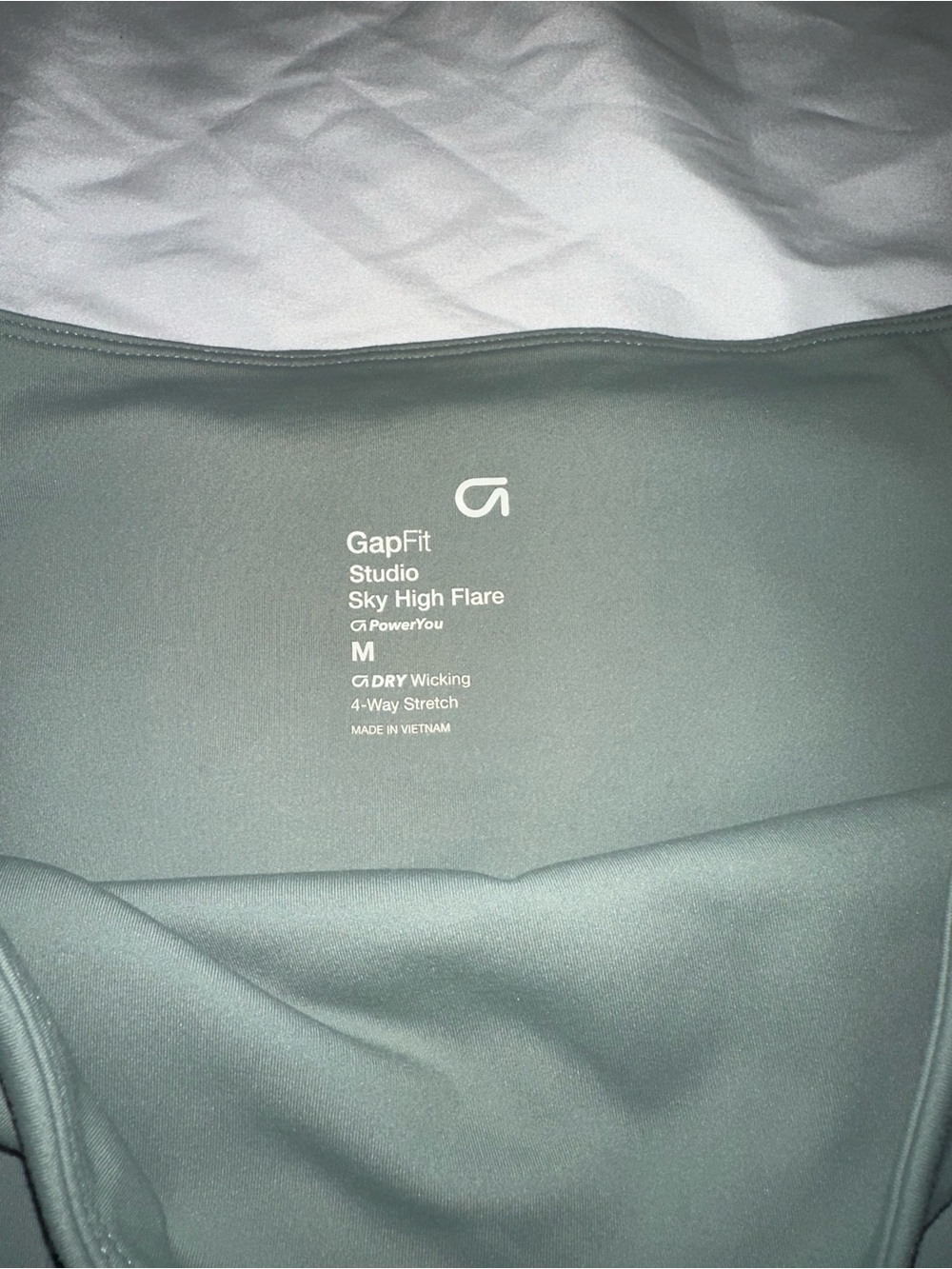 GAP Sky High Flare Studio Leggings in Sage Green